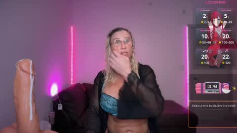 Snapshot of christinabruce chatting on May 2026 04:56:02 PM Chris Tina Bruce online show from May 2026 04:56:02 PM