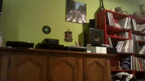 Chris online show from November 2025 04:38:02 PM