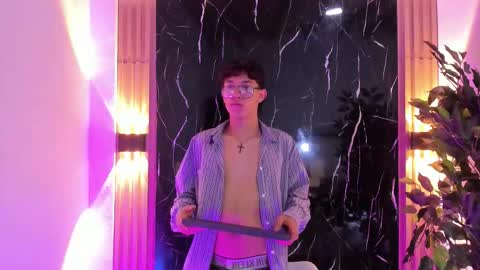 Chrisopher Hunter online show from February 2026 05:13:02 AM