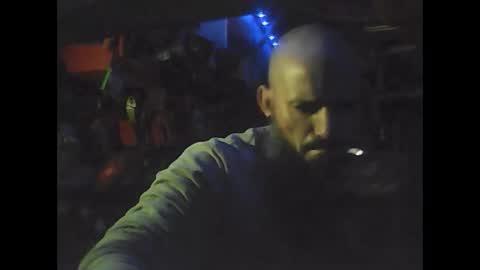 christophermcdonald49 online show from January 2026 12:21:01 PM