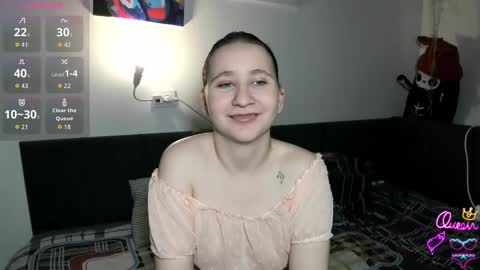 christyw3b online show from March 2026 10:41:01 AM