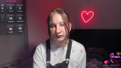 Snapshot of christyw3b chatting on May 2026 07:44:02 PM christyw3b online show from May 2026 07:44:02 PM