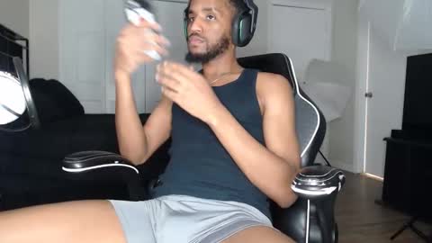 ChrisVacherx online show from February 2026 06:54:01 AM