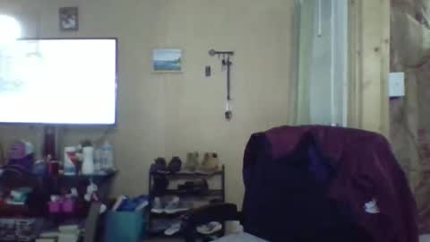 Snapshot of chrisvibess chatting on May 2026 07:22:02 PM chrisvibess online show from May 2026 07:22:02 PM