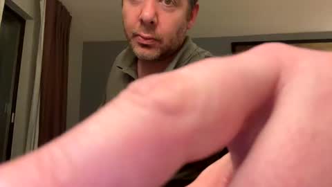 Snapshot of chrisw8121 chatting on December 2024 08:07:02 AM chrisw8121 online show from December 2024 08:07:02 AM