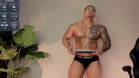 chrizmacgregor online show from October 2025 01:24:01 AM