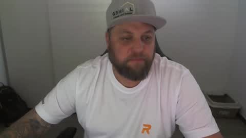 Snapshot of chrizz80 chatting on March 2025 08:23:02 AM Chrizz online show from March 2025 08:23:02 AM