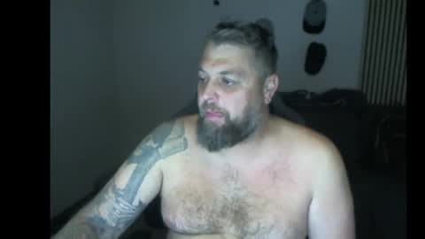 Snapshot of chrizz80 chatting on October 2025 11:05:01 PM Chrizz online show from October 2025 11:05:01 PM