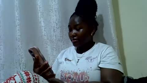 Snapshot of chubby_queenie07 chatting on May 2026 05:41:01 PM DivaDee online show from May 2026 05:41:01 PM