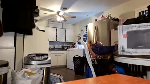 Snapshot of chubbyhubbyy420 chatting on October 2025 01:08:02 PM ChubbyHubby420 online show from October 2025 01:08:02 PM