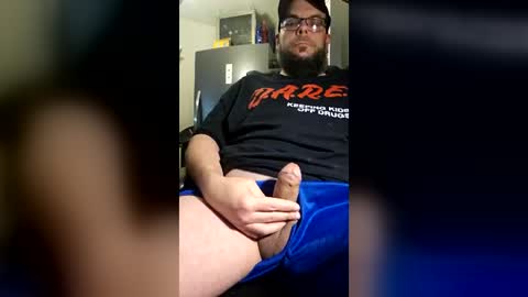Snapshot of chubbyhubbyy420 chatting on July 2026 03:23:02 AM ChubbyHubby420 online show from July 2026 03:23:02 AM