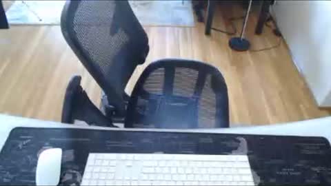 AstorYvr online show from April 2026 09:53:02 PM