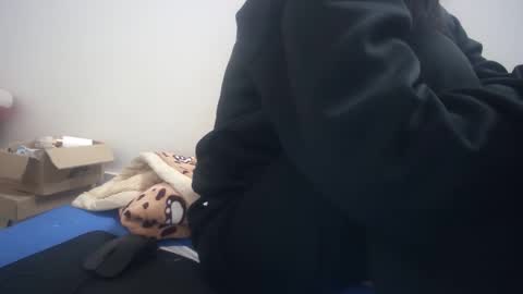 Snapshot of chuppyrose chatting on March 2026 01:54:02 AM chuppyrose online show from March 2026 01:54:02 AM