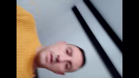 Snapshot of ciaoneciaone25 chatting on December 2024 07:54:02 AM ciaoneciaone25 online show from December 2024 07:54:02 AM