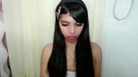 Snapshot of cici_02 chatting on February 2026 10:52:02 PM call me Cici online show from February 2026 10:52:02 PM
