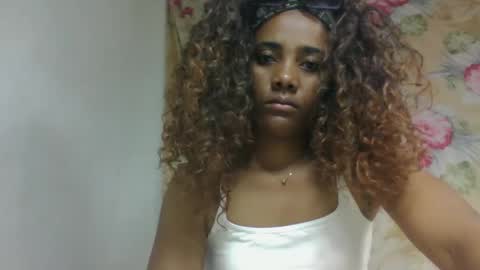 Snapshot of ciciazzhh chatting on March 2026 02:28:02 AM ciciazzhh online show from March 2026 02:28:02 AM