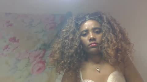 Snapshot of ciciazzhh chatting on April 2026 08:09:02 AM ciciazzhh online show from April 2026 08:09:02 AM