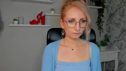 Cinderella online show from March 2026 06:28:02 AM