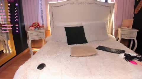 Snapshot of cindyolmos chatting on January 2025 08:00:01 PM Cindy online show from January 2025 08:00:01 PM