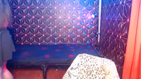 Cindy online show from February 2025 07:41:02 PM