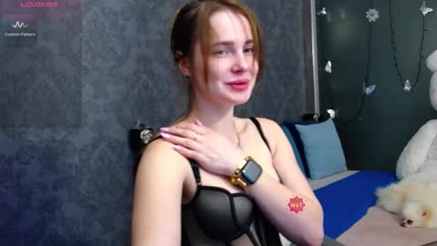 Cindy online show from October 2025 07:30:02 PM