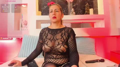 Snapshot of cinthya_mjs chatting on April 2026 05:30:01 PM Cinthya online show from April 2026 05:30:01 PM