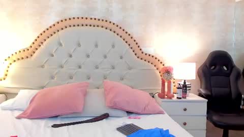 Pretty Cintia  online show from July 2026 02:22:01 AM