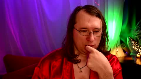 Snapshot of cirkusdesoleeil chatting on July 2026 03:38:01 AM Claudia and Elon online show from July 2026 03:38:01 AM