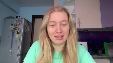 citrusblissss online show from September 2025 02:23:01 AM