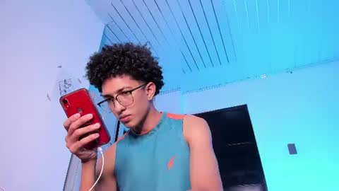 Snapshot of cj_davis1 chatting on August 2026 06:01:02 AM cj_davis1 online show from August 2026 06:01:02 AM