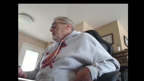 Snapshot of cjscout chatting on April 2026 01:42:02 AM cjscout online show from April 2026 01:42:02 AM