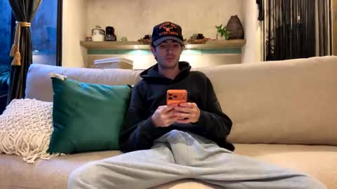 ckeefer96 online show from February 2026 03:00:02 PM