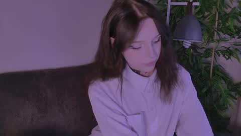 Snapshot of claire_bennett chatting on May 2026 11:01:01 PM Claire Bennett online show from May 2026 11:01:01 PM