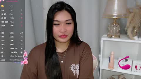 Snapshot of claire_wntr chatting on June 2026 03:51:01 AM CLAIRE online show from June 2026 03:51:01 AM
