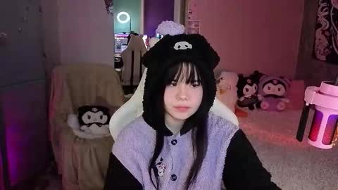 Snapshot of clairefaers chatting on January 2026 10:14:02 PM Claire Faers online show from January 2026 10:14:02 PM