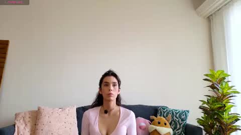 Snapshot of clairevarhol chatting on June 2026 03:22:01 PM clairevarhol online show from June 2026 03:22:01 PM