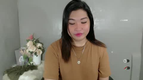 CLAIRE online show from February 2025 04:56:02 AM