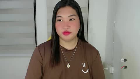 CLAIRE online show from March 2025 05:27:02 AM