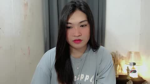 CLAIRE online show from October 2025 05:06:01 AM