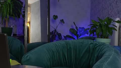 Clara online show from February 2026 06:28:02 PM