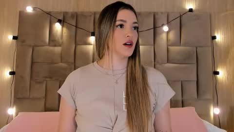 Clara del mar online show from October 2025 10:46:02 AM