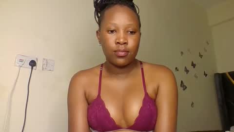 clara11 online show from April 2026 12:53:02 PM