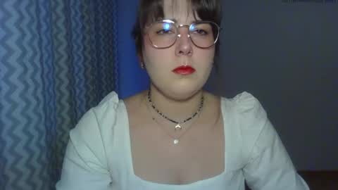 Clara online show from May 2026 06:05:01 PM