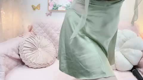 Snapshot of clari_yumi chatting on June 2026 01:49:01 AM Clari online show from June 2026 01:49:01 AM