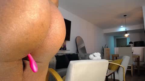 Snapshot of clark_strong chatting on December 2024 08:53:02 PM clark_strong online show from December 2024 08:53:02 PM
