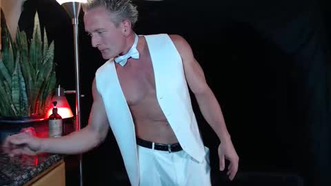 clarkekentxxxx online show from April 2026 12:19:01 AM