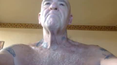 Snapshot of classic_rock_and_oldies chatting on June 2026 08:18:02 AM Pizza online show from June 2026 08:18:02 AM