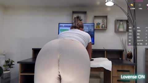 Deea xxx online show from January 2025 01:07:02 AM