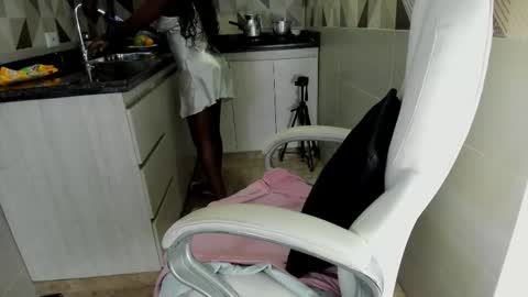 claudia198820 online show from November 2025 12:31:02 PM