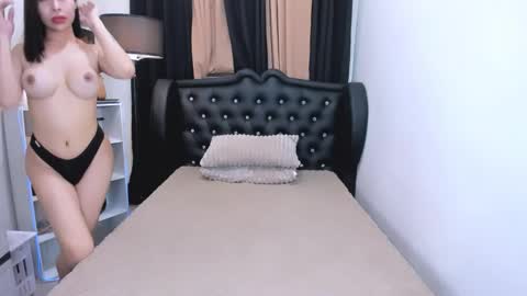 Snapshot of claudia_empress chatting on April 2026 07:58:01 PM Naughty Claudia online show from April 2026 07:58:01 PM